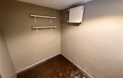 Ataşehir Gardenya Plaza da Bakımlı 5 Bölüm Ofis KAÇIRMAYIN