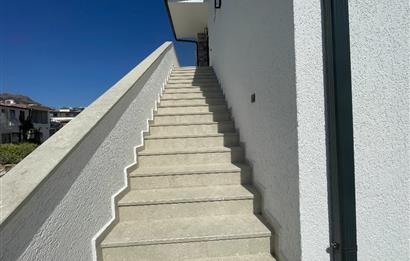 Yahşi'de Denize 50mt Mesafede Kiralık Eşyalı 3+1 Daire