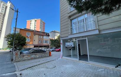 Ataşehir Tapu Arka Sokağında Tabela Değeri Olan Dükkan
