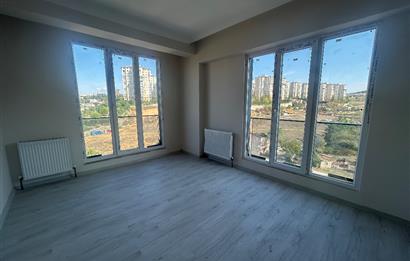 AHMET YESEVİ CADDE ÜZERİ HARİKA LOKASYONDA SIFIR 3+2 DUBLEKS