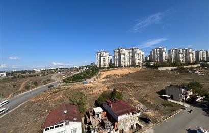 AHMET YESEVİ CADDE ÜZERİ HARİKA LOKASYONDA SIFIR 3+2 DUBLEKS