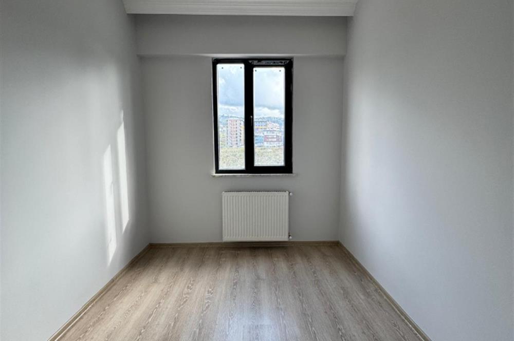 CENTURY 21'DEN ÜNİVERSİTEYE YAKIN 1+1 KİRALIK DAİRE!!!