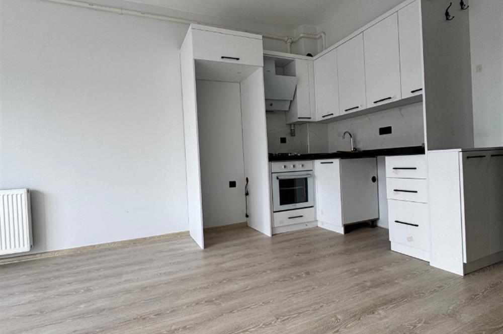 CENTURY 21'DEN ÜNİVERSİTEYE YAKIN 1+1 KİRALIK DAİRE!!!