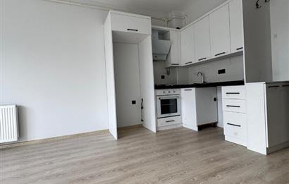 CENTURY 21'DEN ÜNİVERSİTEYE YAKIN 1+1 KİRALIK DAİRE!!!
