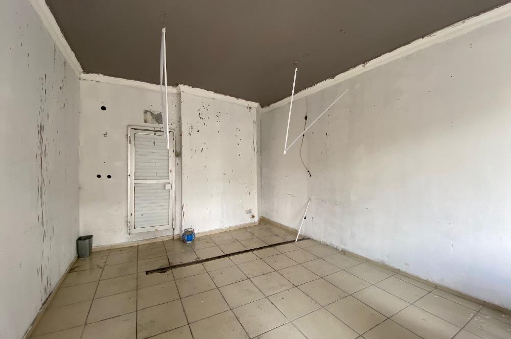 Ümraniye Yukarı Dudullu'da İşlek Caddede Kiralık Dükkan