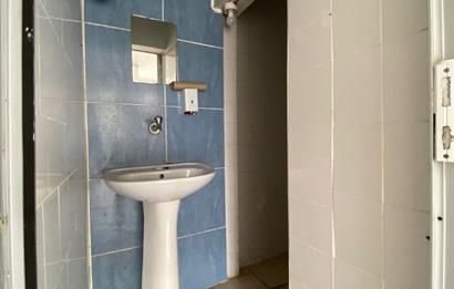 Ümraniye Yukarı Dudullu'da İşlek Caddede Kiralık Dükkan