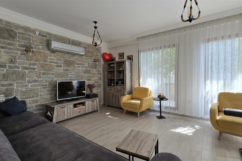Satılık Villa Datça Reşadiye Dubleks 4+1 Bahçeli 260m² arsa payı