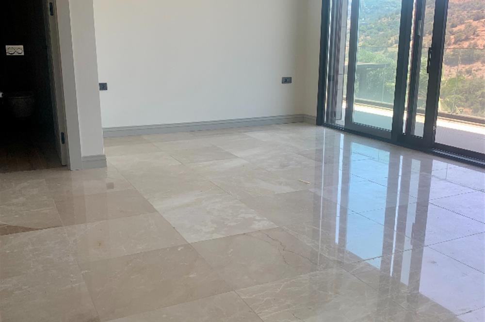 Bodrum Yalıkavak Satılık Deniz Manzaralı Lüks Villa