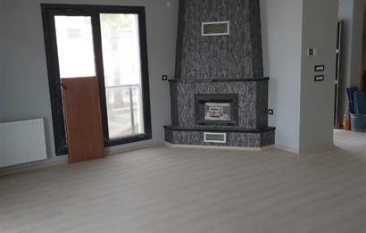 Balçova Çetin Emeç ‘te Körfez ve Dağ Manzaralı Lüks Triplex Villa