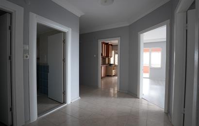 C21 Cius; Kökçam Sitesi'nde Deniz Manzaralı Ara Kat 3+1 Kiralık