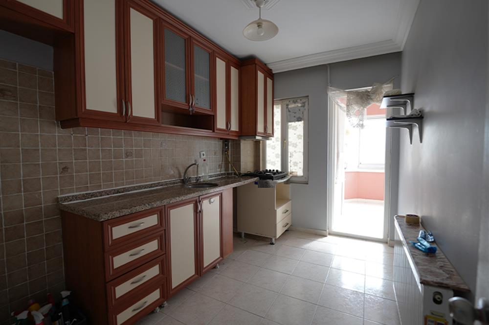 C21 Cius; Kökçam Sitesi'nde Deniz Manzaralı Ara Kat 3+1 Kiralık