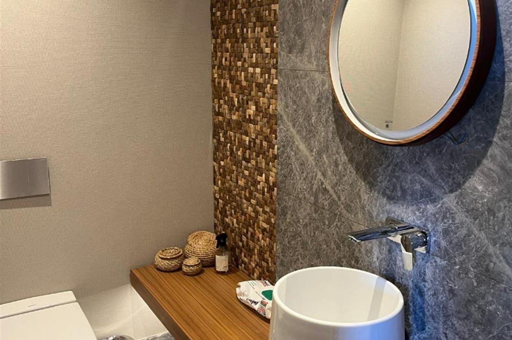 Bodrum Asarlık'ta Denize Sıfır, Markalı Bir Yaşam / 3+1 Dubleks