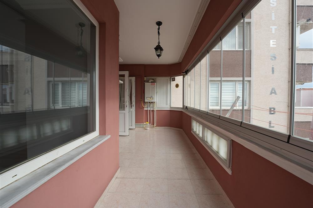 C21 Cius; Kökçam Sitesi'nde Deniz Manzaralı Ara Kat 3+1 Kiralık