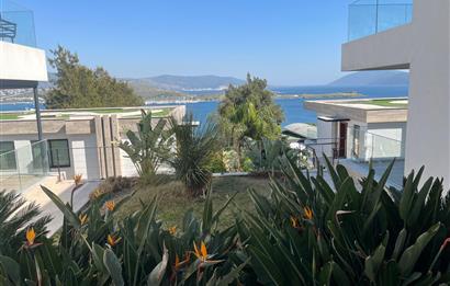 Bodrum Asarlık'ta Denize Sıfır, Markalı Bir Yaşam / 3+1 Dubleks