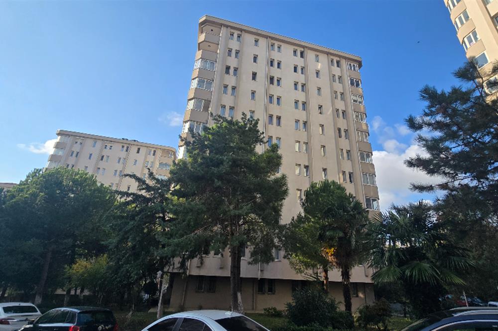 KARTAL YAKACIK YAKAKENT SİTESİNDE 3+1 KİRALIK DAİRE