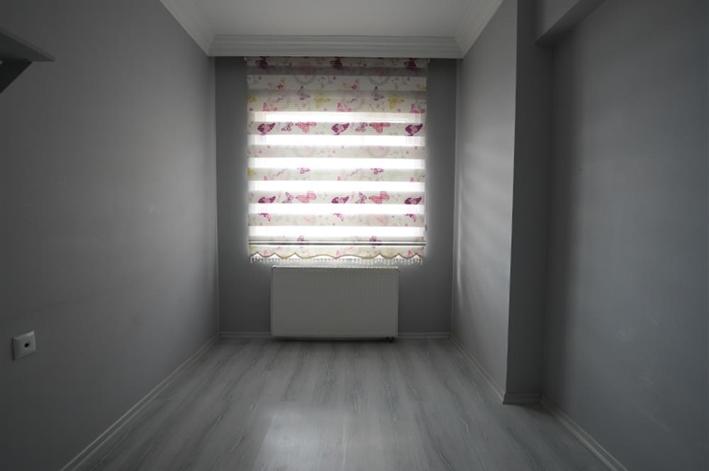 C21 Cius; Kökçam Sitesi'nde Deniz Manzaralı Ara Kat 3+1 Kiralık