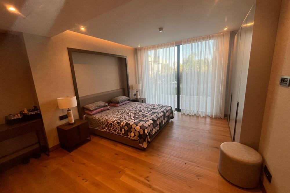 Bodrum Asarlık'ta Denize Sıfır, Markalı Bir Yaşam / 3+1 Dubleks