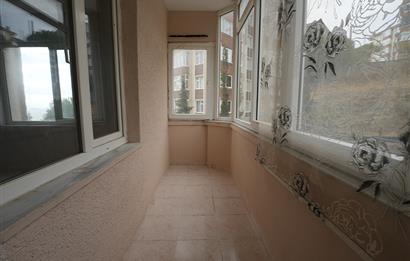 C21 Cius; Kökçam Sitesi'nde Deniz Manzaralı Ara Kat 3+1 Kiralık