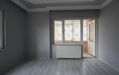 C21 Cius; Kökçam Sitesi'nde Deniz Manzaralı Ara Kat 3+1 Kiralık
