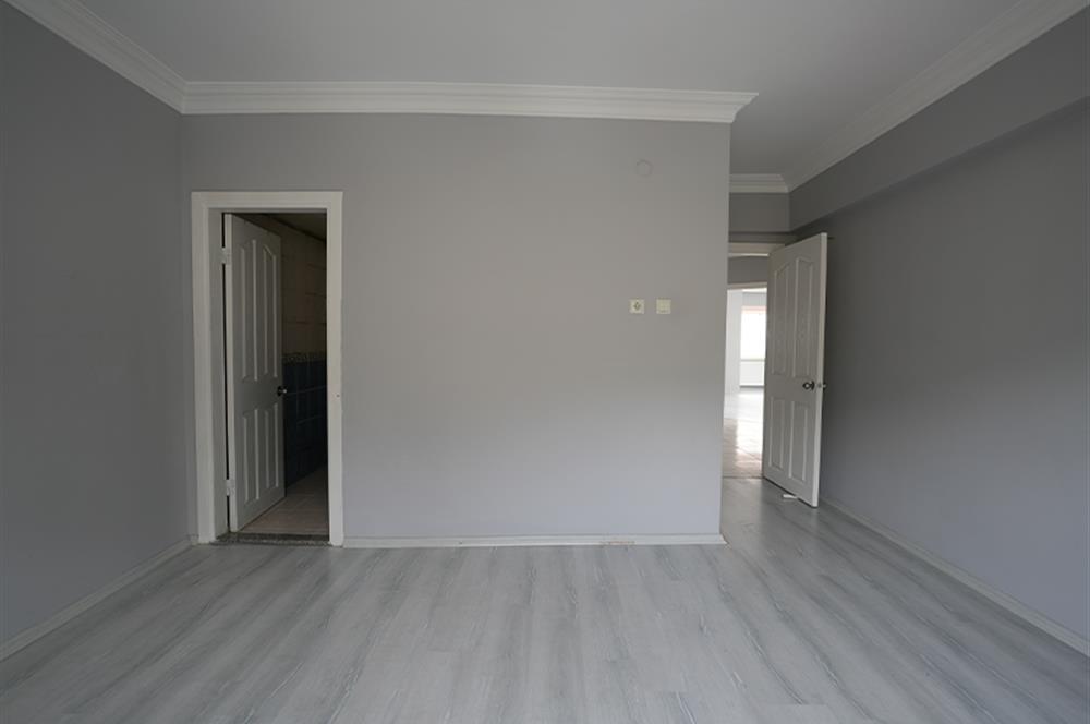 C21 Cius; Kökçam Sitesi'nde Deniz Manzaralı Ara Kat 3+1 Kiralık