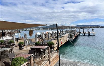 Bodrum Asarlık'ta Denize Sıfır, Markalı Bir Yaşam / 3+1 Dubleks