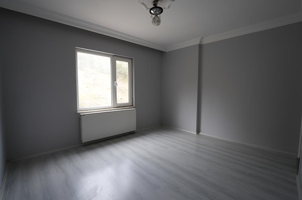 C21 Cius; Kökçam Sitesi'nde Deniz Manzaralı Ara Kat 3+1 Kiralık