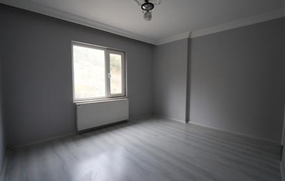 C21 Cius; Kökçam Sitesi'nde Deniz Manzaralı Ara Kat 3+1 Kiralık