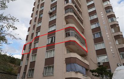 C21 Cius; Kökçam Sitesi'nde Deniz Manzaralı Ara Kat 3+1 Kiralık