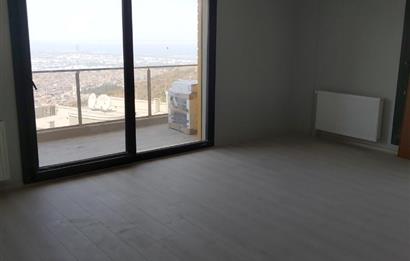 Balçova Çetin Emeç ‘te Körfez ve Dağ Manzaralı Lüks Triplex Villa