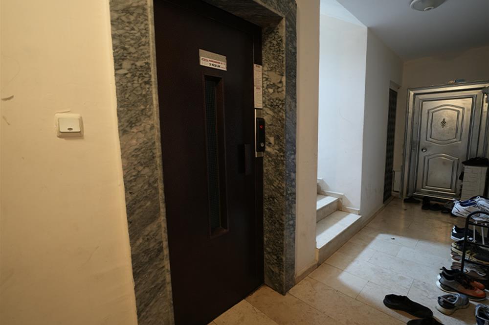 C21 Cius; Kökçam Sitesi'nde Deniz Manzaralı Ara Kat 3+1 Kiralık