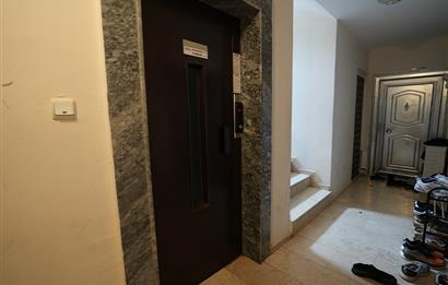 C21 Cius; Kökçam Sitesi'nde Deniz Manzaralı Ara Kat 3+1 Kiralık