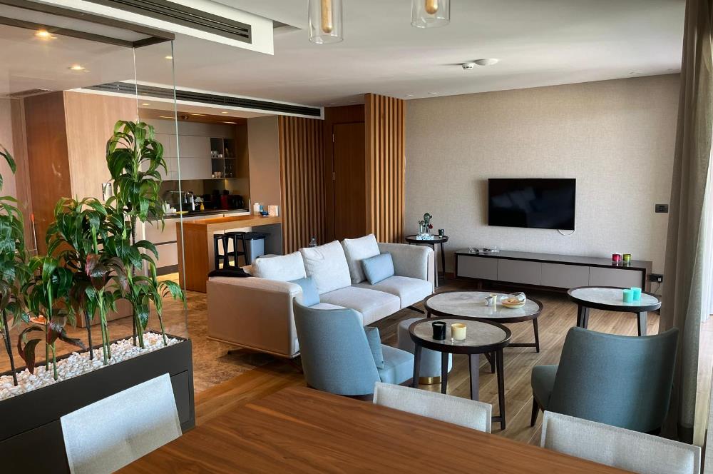 Bodrum Asarlık'ta Denize Sıfır, Markalı Bir Yaşam / 3+1 Dubleks