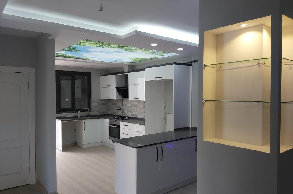 Balçova Çetin Emeç ‘te Körfez ve Dağ Manzaralı Lüks Triplex Villa