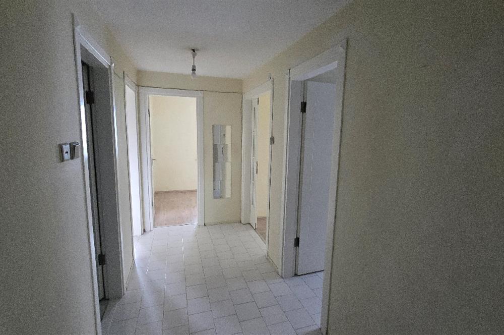 KARTAL YAKACIK YAKAKENT SİTESİNDE 3+1 KİRALIK DAİRE