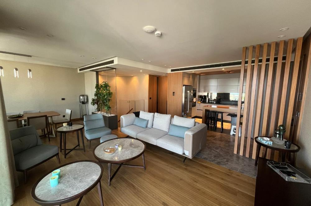 Bodrum Asarlık'ta Denize Sıfır, Markalı Bir Yaşam / 3+1 Dubleks