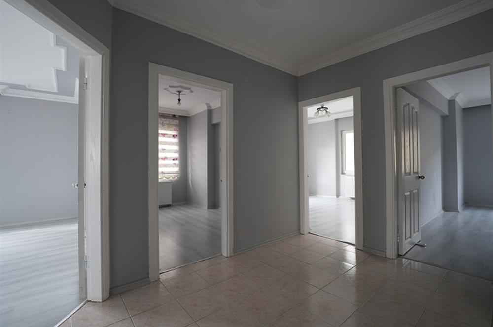 C21 Cius; Kökçam Sitesi'nde Deniz Manzaralı Ara Kat 3+1 Kiralık