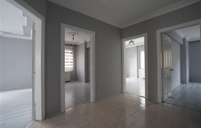 C21 Cius; Kökçam Sitesi'nde Deniz Manzaralı Ara Kat 3+1 Kiralık