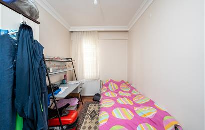 C21 Cius; Kapalı Pazar Civarı 2+1 Satılık Köşe Daire