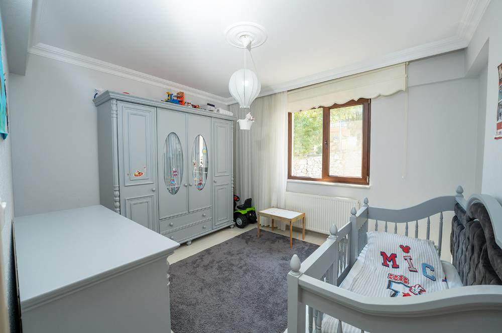 C21 Cius; Çukur Bahçe'de 3+1 Deniz Manzaralı Daire