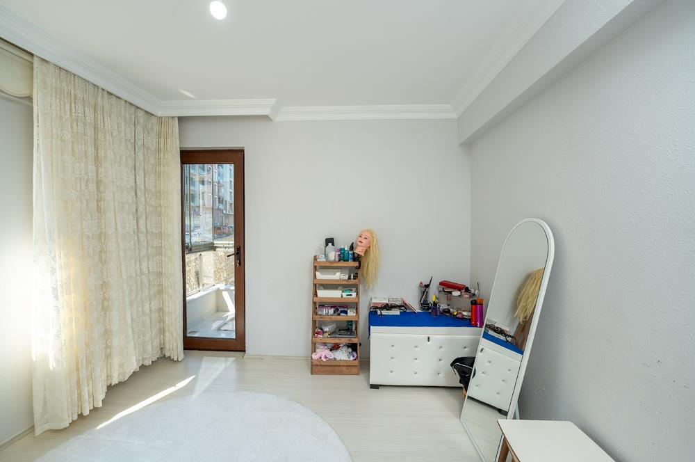 C21 Cius; Çukur Bahçe'de 3+1 Deniz Manzaralı Daire