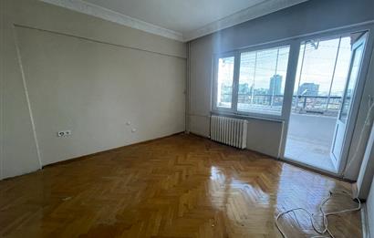 UĞURMUMCU’DA SİTE İÇERİSİNDE 2+1 7.KAT ORMAN MANZARALI DAİRE