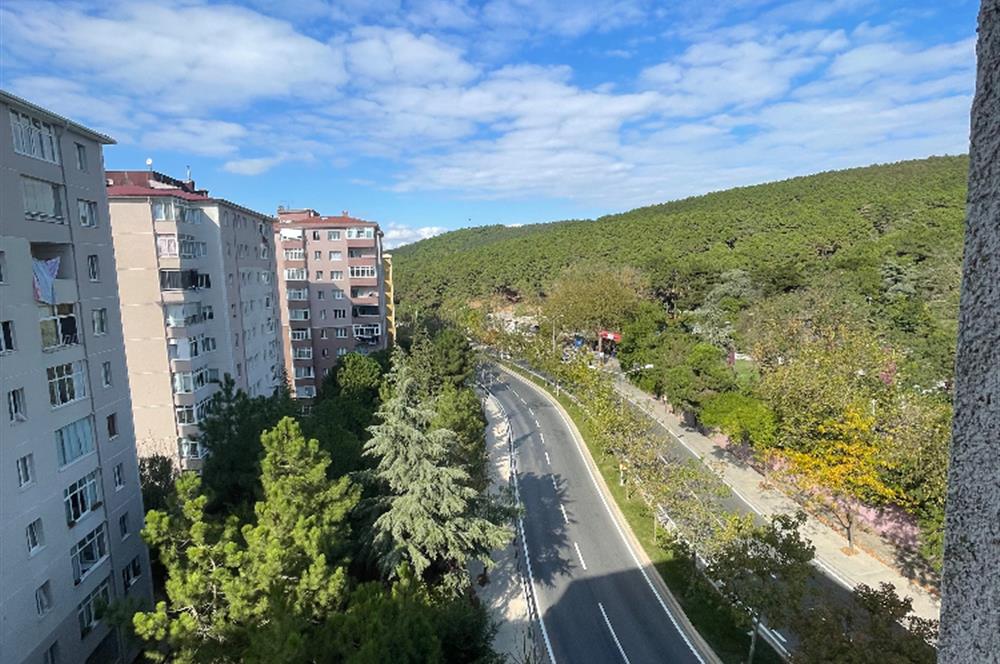 UĞURMUMCU’DA SİTE İÇERİSİNDE 2+1 7.KAT ORMAN MANZARALI DAİRE