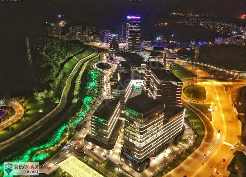 Vadistanbul Kiralık Ofis 450m2 Teraslı Orman Cephe Skyland Seba