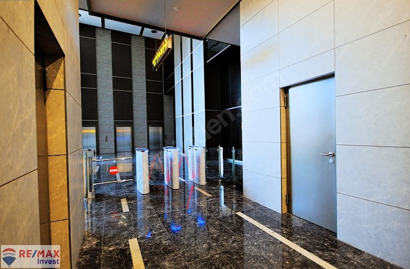 Vadistanbul Kiralık Ofis 450m2 Teraslı Orman Cephe Skyland Seba