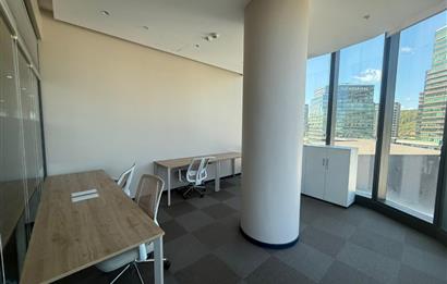 Vadistanbul Kiralık Ofis 991m2+100m2 Teraslı Eşyalı Ofis Skyland