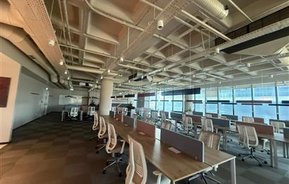 Vadistanbul Kiralık Ofis 991m2+100m2 Teraslı Eşyalı Ofis Skyland