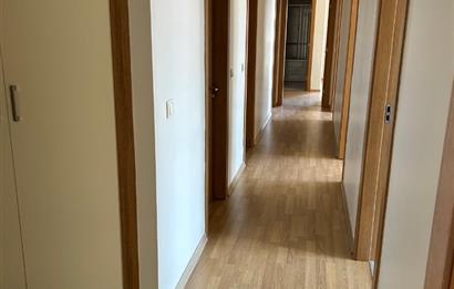 KRİSTALŞEHİR METROBÜSE KOMŞU 3+1 GENİŞ SATILIK DAİRE