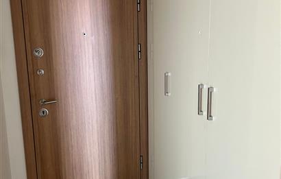 KRİSTALŞEHİR METROBÜSE KOMŞU 3+1 GENİŞ SATILIK DAİRE