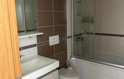KRİSTALŞEHİR METROBÜSE KOMŞU 3+1 GENİŞ SATILIK DAİRE