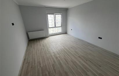 ŞEHRİNAZ KONUTLARIN DA KİRALIK OFİS